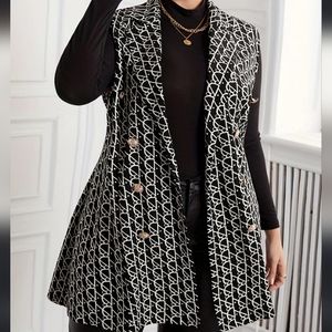 LIKE NEW✅️Printed Vest